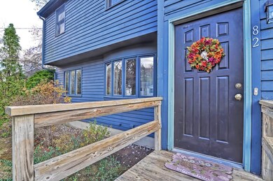 82 Pine St, Franklin, MA 02038 - photo 2