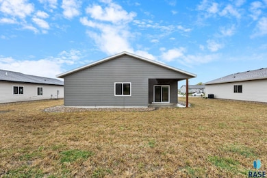 1102 S 6th Ave, Rock Rapids, IA 51246 - photo 7