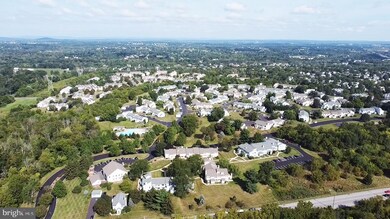 602 Independence Dr unit CONDO 304, Harleysville, PA 19438 - photo 3