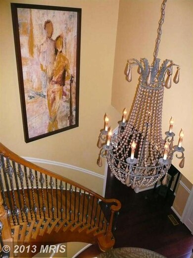 4694 Beechwood Rd, Ellicott City, MD 21043 - photo 3