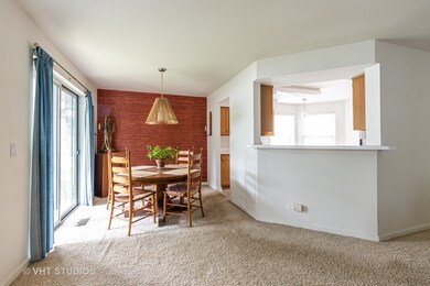 116 Huntington St unit 26AEAS, Lake Bluff, IL 60044 - photo 4