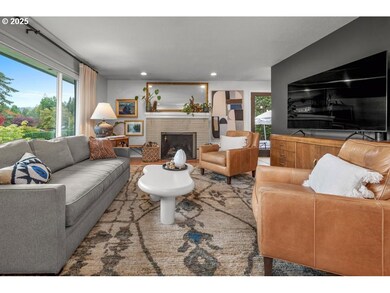 6630 SW Dover St, Portland, OR 97225 - photo 4