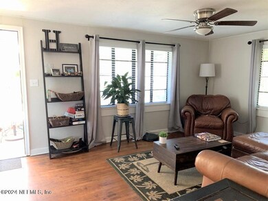 3816 Eloise St, Jacksonville, FL 32205 - photo 4