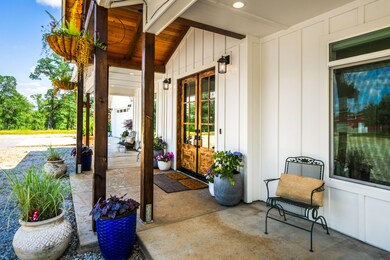 21255 Via Serena Dr, Redding, CA 96003 - photo 3