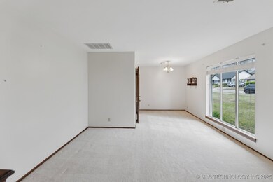 5440 S 75th East Ave, Tulsa, OK 74145 - photo 4