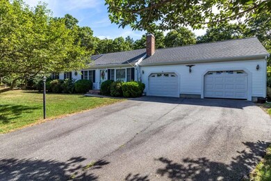 16 Tarragon Cir, Cotuit, MA 02635 - photo 2