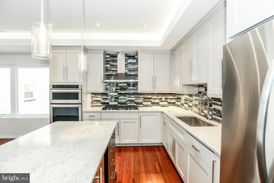 756 Park Rd NW unit 3, Washington, DC 20010 - photo 2
