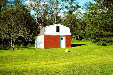 208 Theatre Rd, Carrolltown, PA 15722 - photo 6