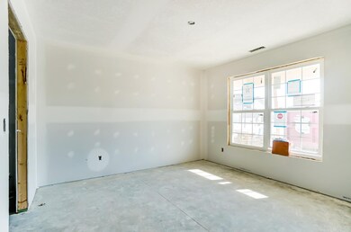 10515 Fieldlight Blvd, Fort Wayne, IN 46835 - photo 3