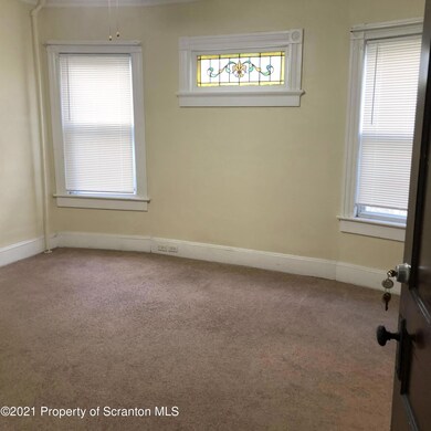 723 N Sumner Ave, Scranton, PA 18504 - photo 7