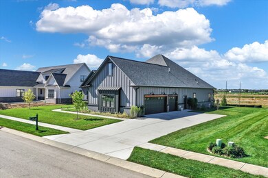 850 Meadowbrook Ln, Franklin, IN 46131 - photo 2