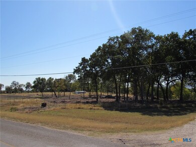 3504 Simmons Rd, Belton, TX 76513 - photo 2