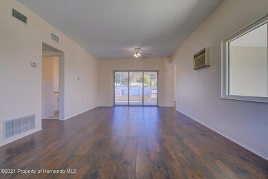 5701 17th St West (2 of 36)