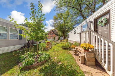 2126 3rd Ave NW unit 62, Owatonna, MN 55060 - photo 3