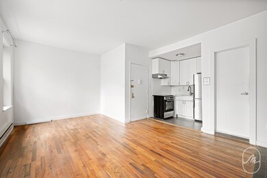 348 W 21st St unit 4-F, New York, NY 10011 - photo 4