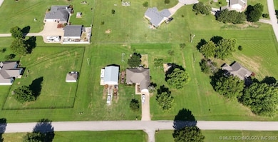 10922 E Canyon Oaks Blvd, Claremore, OK 74017 - photo 3