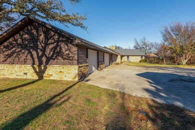 105 Scott Ln, Weatherford, TX 76085 - photo 3