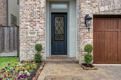 8506 N Rose Terrace Ln, Houston, TX 77055 - photo 2