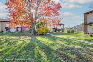 116 Danbury Ct, East Windsor, NJ 08520 - photo 2