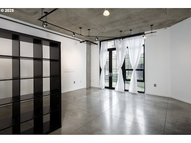 1030 NW 12th Ave unit 123, Portland, OR 97209 - photo 5