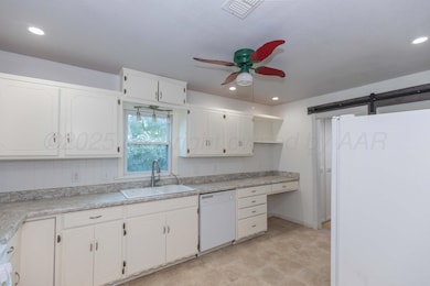 KITCHEN VIEW 1