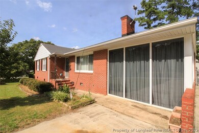 439 Mcbain Dr, Fayetteville, NC 28305 - photo 5