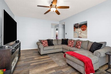 33254 Cottonwood Bend, Magnolia, TX 77354 - photo 6