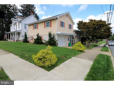 120 S Waverly St, Reading, PA 19607 - photo 2