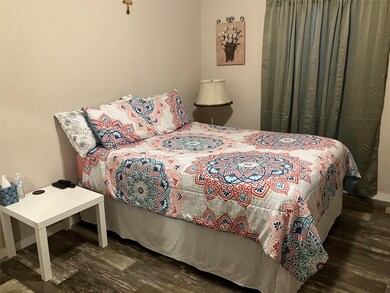 4630 Hill Side Ln, Needville, TX 77461 - photo 5