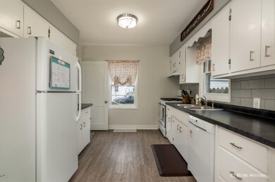 535 West Maple -6