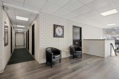 Sutton Terrace Apartments unit 3D, Stamford, CT 06902 - photo 3