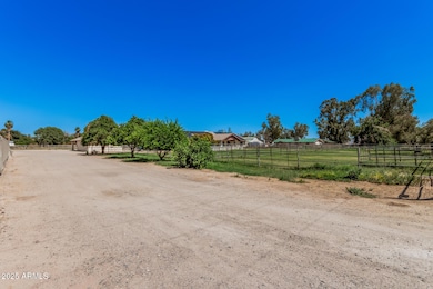7425 N Alsup Rd, Litchfield Park, AZ 85340 - photo 2