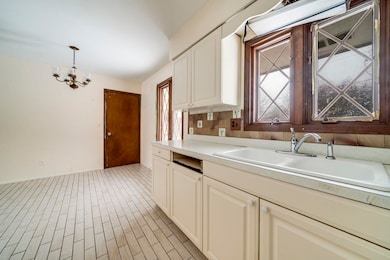 632 O'Connell Ct, Belvidere, IL 61008 - photo 7