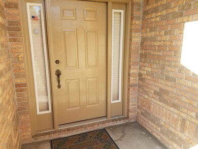 Gorgeous Entry