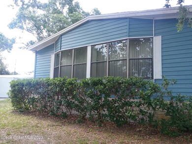 1609 Ridge Dr, Cocoa, FL 32926 - photo 2