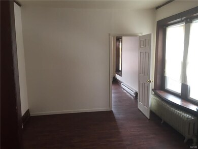 unlisted-address, Allentown, PA 18102 - photo 6