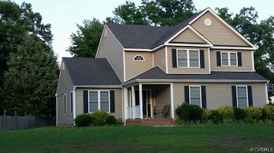 11519 Charles Towne Rd, Midlothian, VA 23112 - photo 2