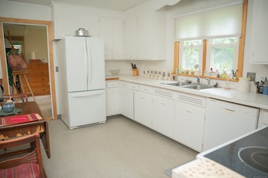 780 Ridge Rd, Hamden, CT 06517 - photo 6