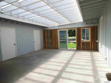 324 Jefferson St, Asotin, WA 99402 - photo 4