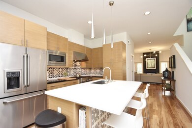 532 W 26th St, Houston, TX 77008 - photo 7