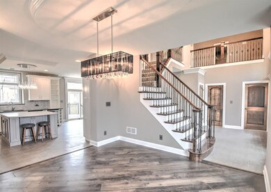 10381 Doubletree Dr S, Crown Point, IN 46307 - photo 3