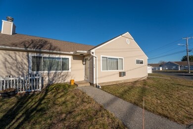 36 Mitchell Dr, Chicopee, MA 01022 - photo 2