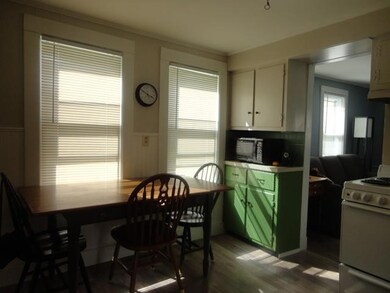 04 48 High Kitchen