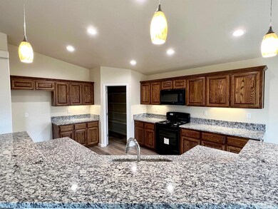 771 N Broadway St, Fallon, NV 89406 - photo 4