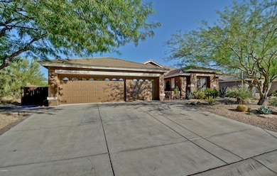 Roomy Driveway
