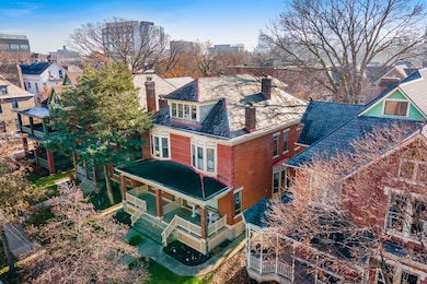 99 Hubbard