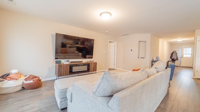 10207 Kreitzburg St, Dyer, IN 46311 - photo 4