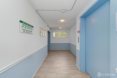 277 Crosse Dr unit 2C, Monroe, NJ 08831 - photo 4