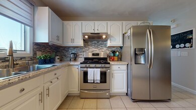 198 Mcmahon St, Fall River, MA 02721 - photo 7