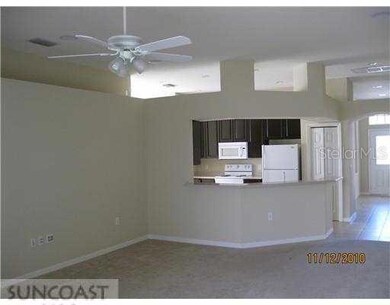 34439 Cliffcreek Ct, Wesley Chapel, FL 33545 - photo 4